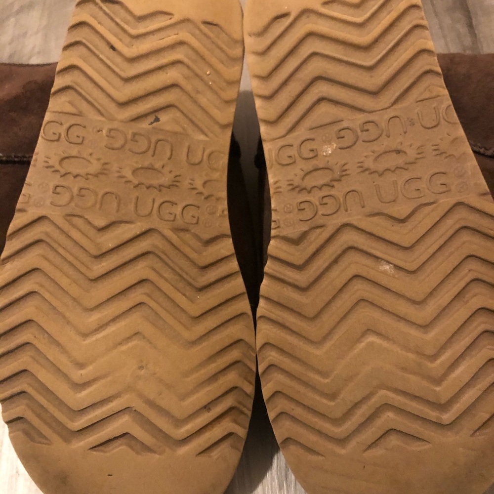 Tall uggs - Picture 4 of 4